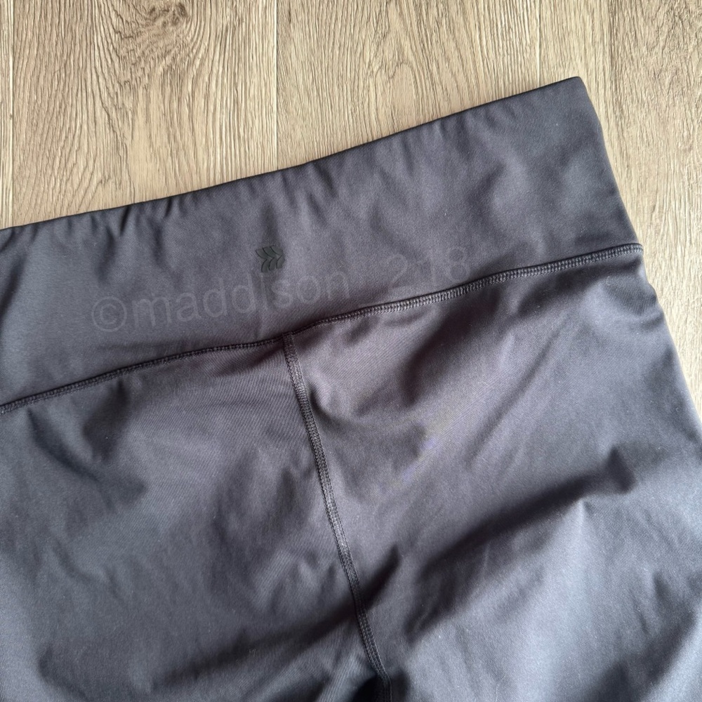All In Motion 10” Biker Shorts High Waisted Black XL - Picture 5 of 5